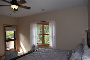 The Retreat at Norwich Lake