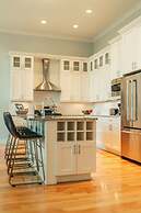 The Guesthouse Hotel