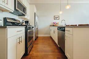 The Guesthouse Hotel