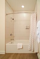 The Guesthouse Hotel