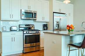 The Guesthouse Hotel