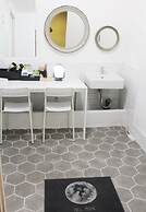 Orange Guesthouse - Hostel