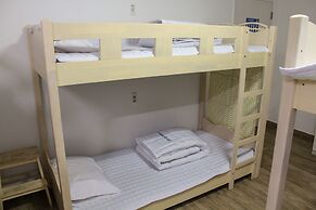 Orange Guesthouse - Hostel