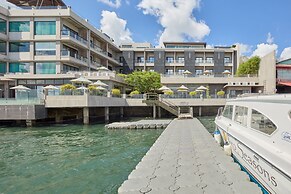 Two Seasons Coron Bayside Hotel