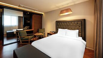 Golden Business Hotel