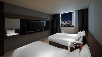 Golden Business Hotel