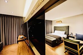 Golden Business Hotel