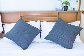 Buffalo Thai Cafe & Bistro