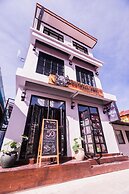 Buffalo Thai Cafe & Bistro