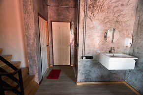 Buffalo Thai Cafe & Bistro