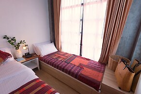 Buffalo Thai Cafe & Bistro