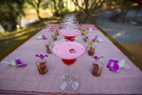 Nan De Panna Riverside Homestay