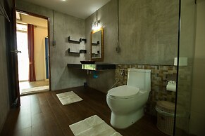 Nan De Panna Riverside Homestay