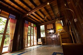 Nan De Panna Riverside Homestay