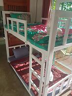 Nan De Panna Riverside Homestay