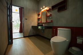 Nan De Panna Riverside Homestay