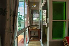 Nan De Panna Riverside Homestay