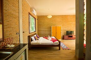 Nan De Panna Riverside Homestay