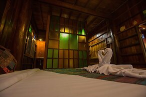 Nan De Panna Riverside Homestay