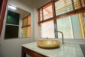 Nan De Panna Riverside Homestay