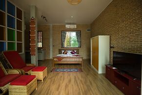 Nan De Panna Riverside Homestay