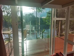 Nan De Panna Riverside Homestay