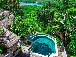 Twin Island Villas & Dive Resort