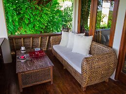 Twin Island Villas & Dive Resort