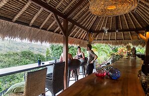 Twin Island Villas & Dive Resort