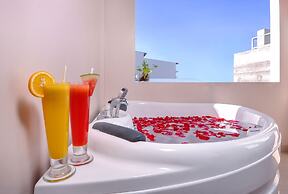 Triton Beach Hotel & Spa