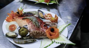 Triton Beach Hotel & Spa