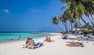 Triton Beach Hotel & Spa