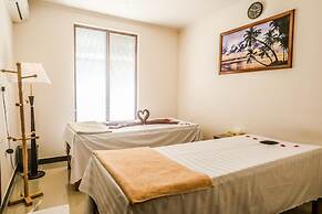 Triton Beach Hotel & Spa