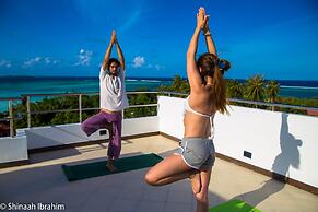 Triton Beach Hotel & Spa