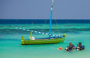 Triton Beach Hotel & Spa