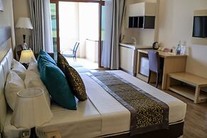 Triton Beach Hotel & Spa