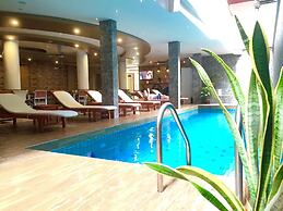 Triton Beach Hotel & Spa