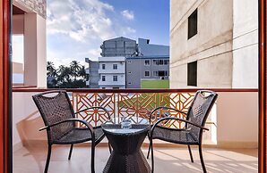 Triton Beach Hotel & Spa