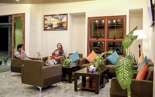 Triton Beach Hotel & Spa