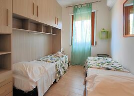 Sea view and ground floor Apartments le Dune