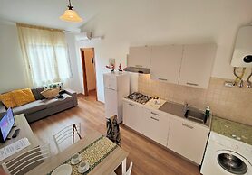 Sea view and ground floor Apartments le Dune