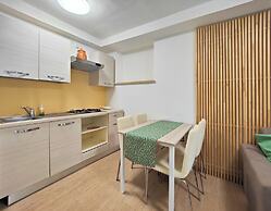 Sea view and ground floor Apartments le Dune