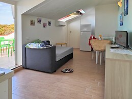 Sea view and ground floor Apartments le Dune