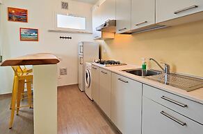 Sea view and ground floor Apartments le Dune