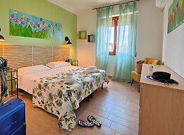 Sea view and ground floor Apartments le Dune