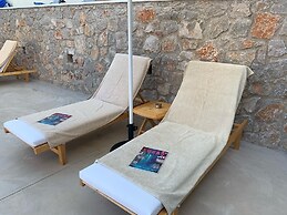 Koukounari Apartments