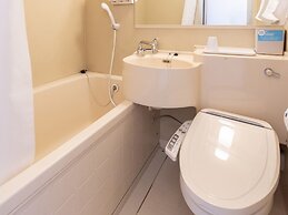 Toyoko Inn Hokkaido Sapporo Station Nishi Hokudai Mae