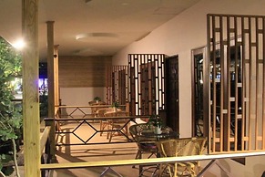 Poohbar Resort & Lotusdive