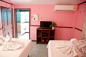 Poohbar Resort & Lotusdive