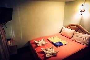 Poohbar Resort & Lotusdive